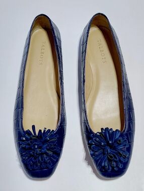 TALBOTS Women's Stella  Navy Croc-Embossed Ballet Flats  Size 8.5M
